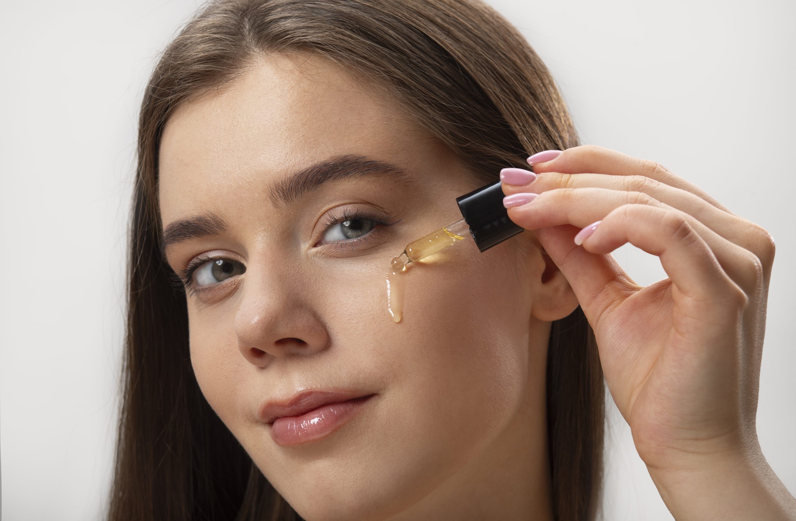 Rahasia Kulit Awet Muda dengan Retinol