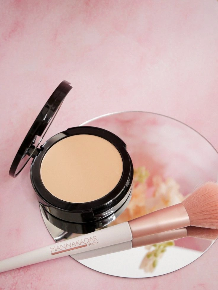Anti Kilap! Rahasia Keunggulan Powder Foundation For Oily Skin!