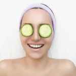 Cara Ampuh Menghilangkan Mata Panda dengan Timun