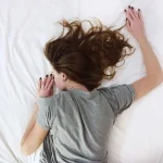 Fase Luteal Bikin Perempuan Merasa Kurang Menarik, Ini Sebabnya!