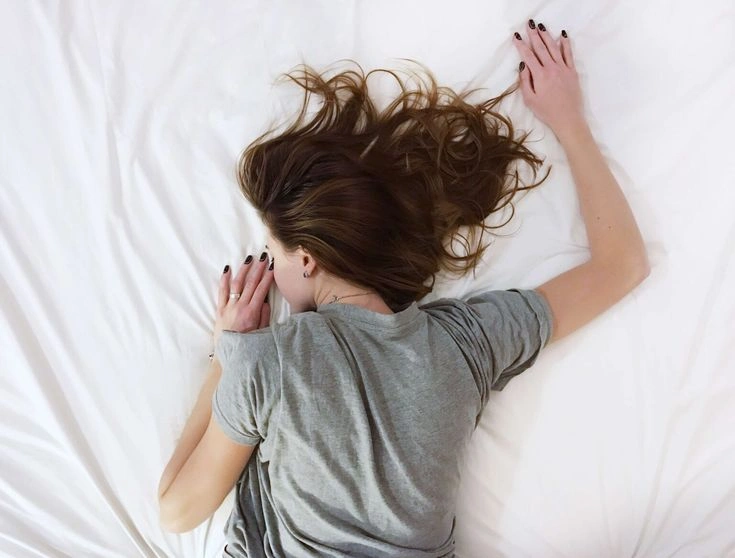Fase Luteal Bikin Perempuan Merasa Kurang Menarik, Ini Sebabnya!